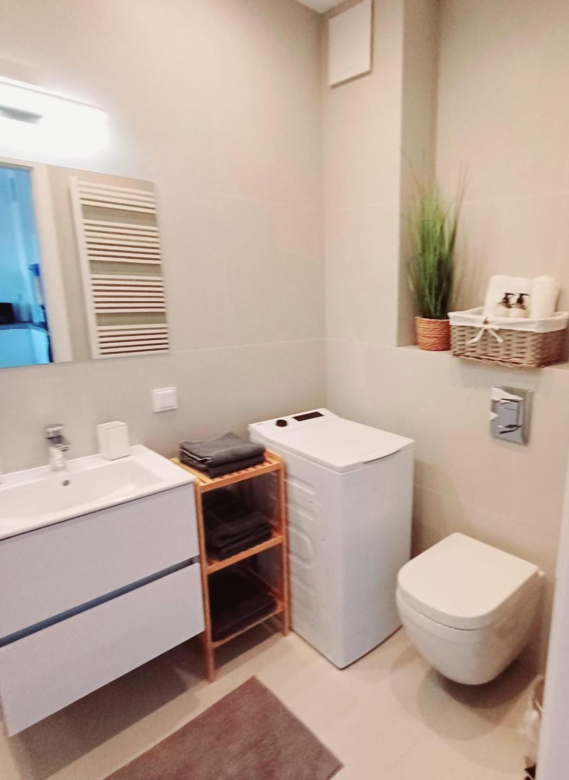 Blue Euronia Apartment *